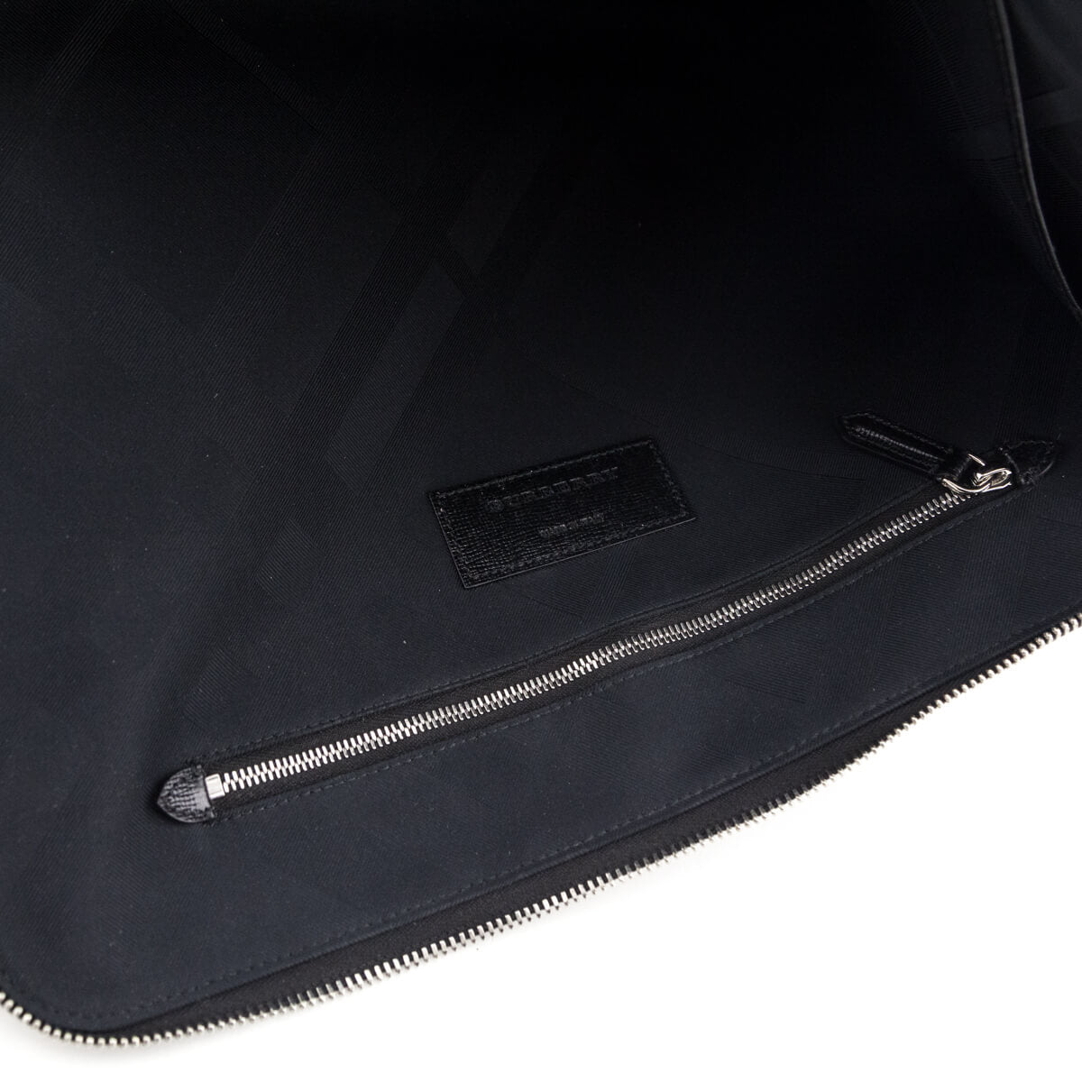 Burberry Black Cross-Grain Leather Edson Document Holder - Love that Bag etc - Preowned Authentic Designer Handbags & Preloved Fashions