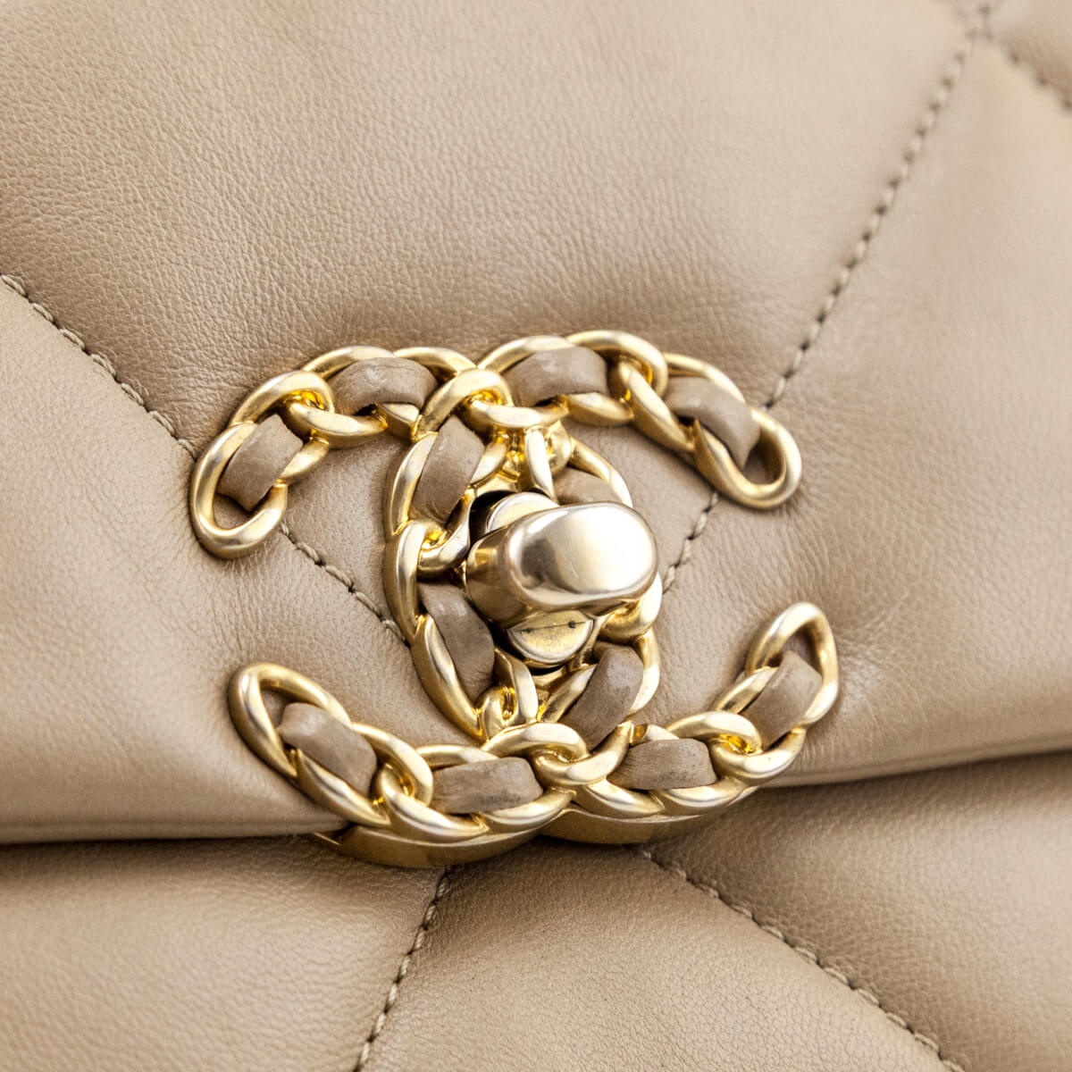 Chanel Beige Lambskin Quilted Medium Chanel 19 - Love that Bag etc - Preowned Authentic Designer Handbags & Preloved Fashions