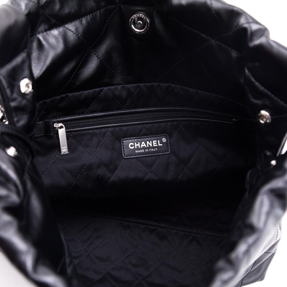 Chanel Black Shiny Calfskin Quilted Small Chanel 22 Bag - Love that Bag etc - Preowned Authentic Designer Handbags & Preloved Fashions