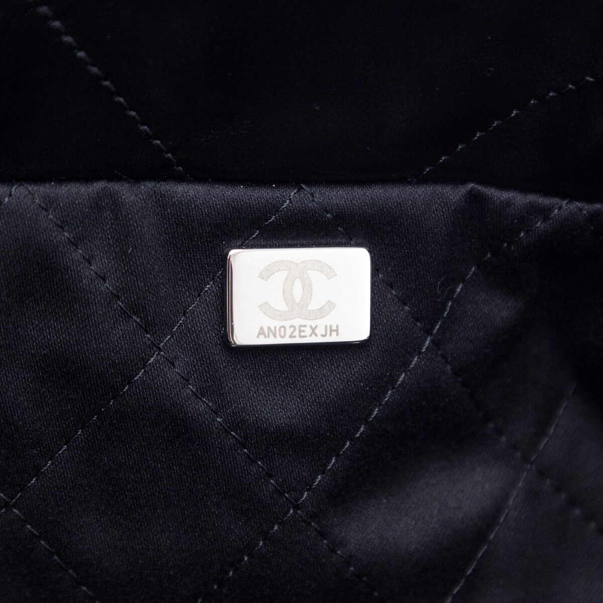 Chanel Black Shiny Calfskin Quilted Small Chanel 22 Bag - Love that Bag etc - Preowned Authentic Designer Handbags & Preloved Fashions