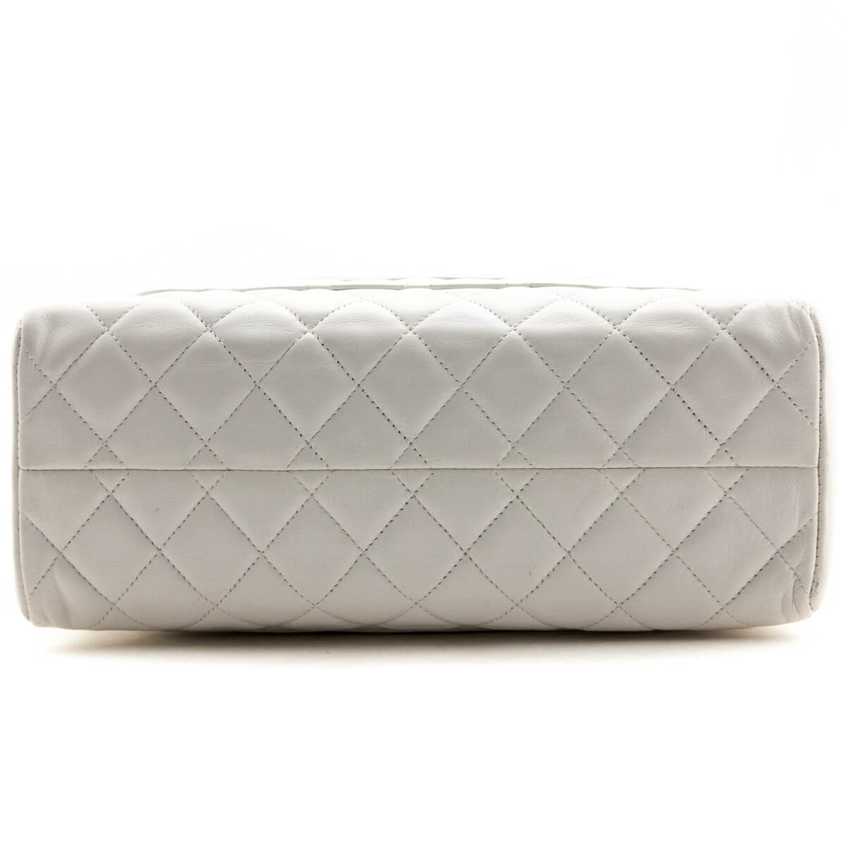 Chanel White Quilted Lambskin Vintage CC Tote Bag - Love that Bag etc - Preowned Authentic Designer Handbags & Preloved Fashions