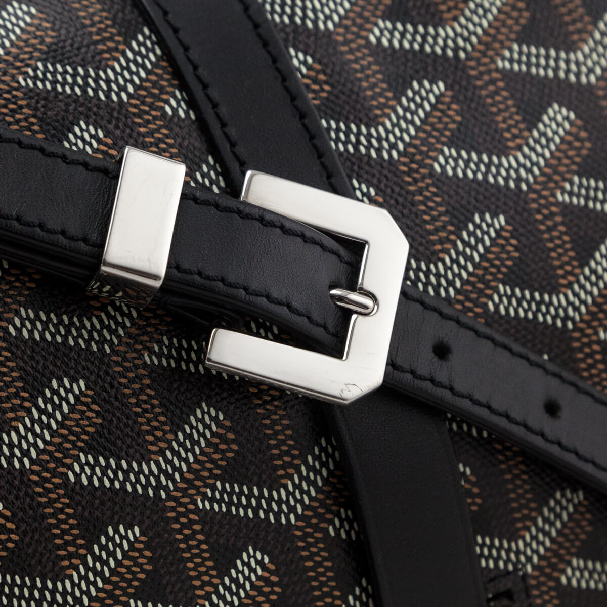 Goyard Black Goyardine Belvedere II MM Messenger Bag - Love that Bag etc - Preowned Authentic Designer Handbags & Preloved Fashions