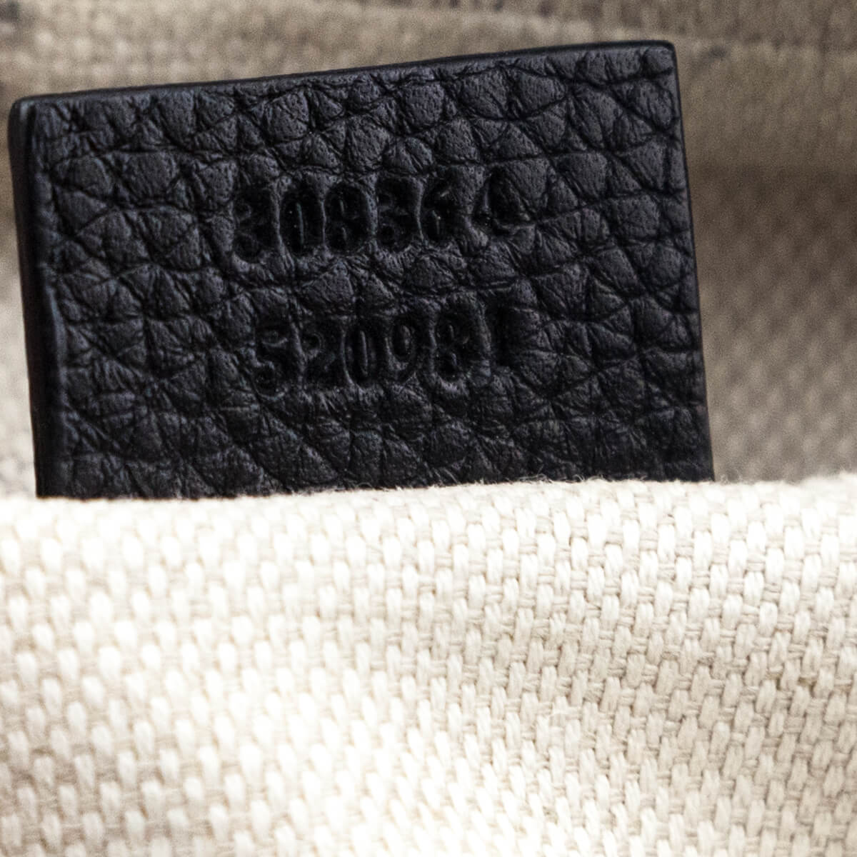 Gucci Black Pebbled Calfskin Small Soho Disco Bag - Love that Bag etc - Preowned Authentic Designer Handbags & Preloved Fashions