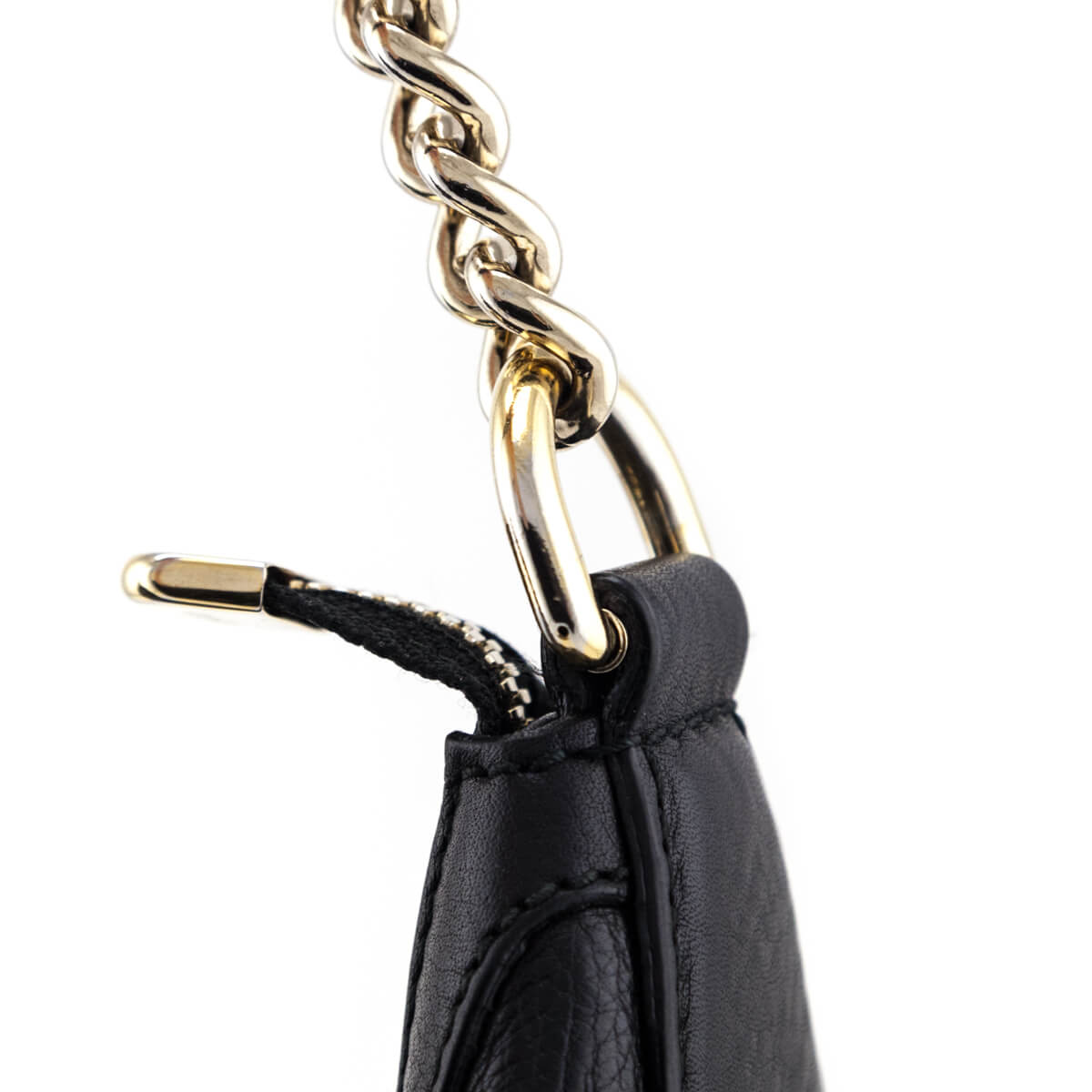 Gucci Black Pebbled Calfskin Soho Chain Hobo - Love that Bag etc - Preowned Authentic Designer Handbags & Preloved Fashions