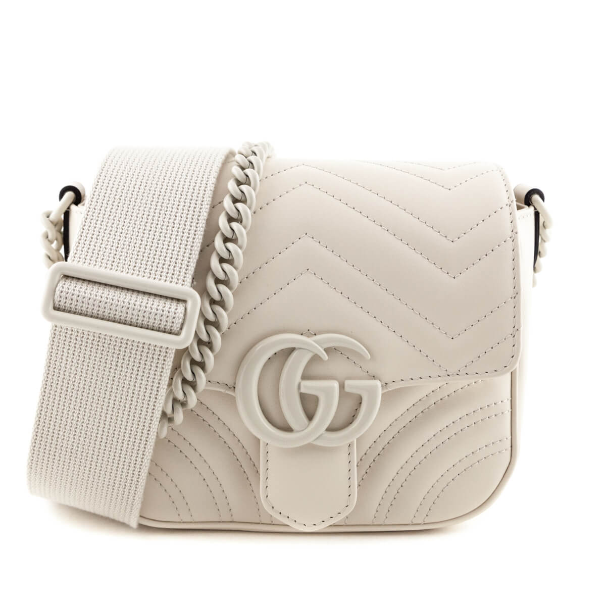 Gucci White Calfskin Matelasse Monochrome GG Marmont Bag - Love that Bag etc - Preowned Authentic Designer Handbags & Preloved Fashions