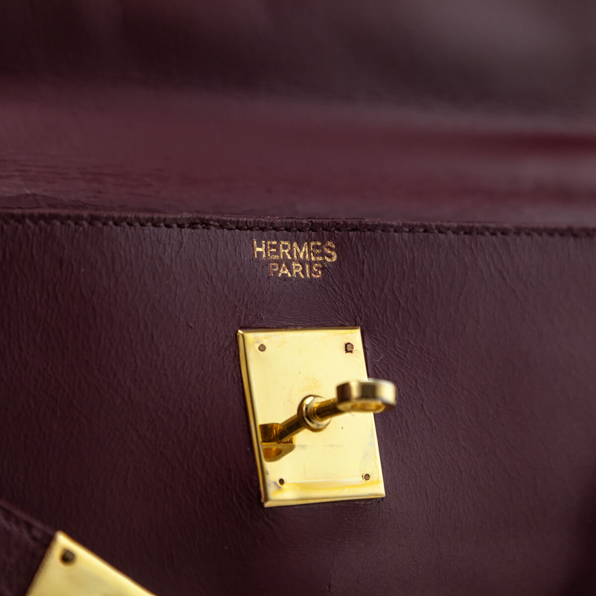 Hermes Burgundy Box Vintage Kelly 32 Retourne - Love that Bag etc - Preowned Authentic Designer Handbags & Preloved Fashions
