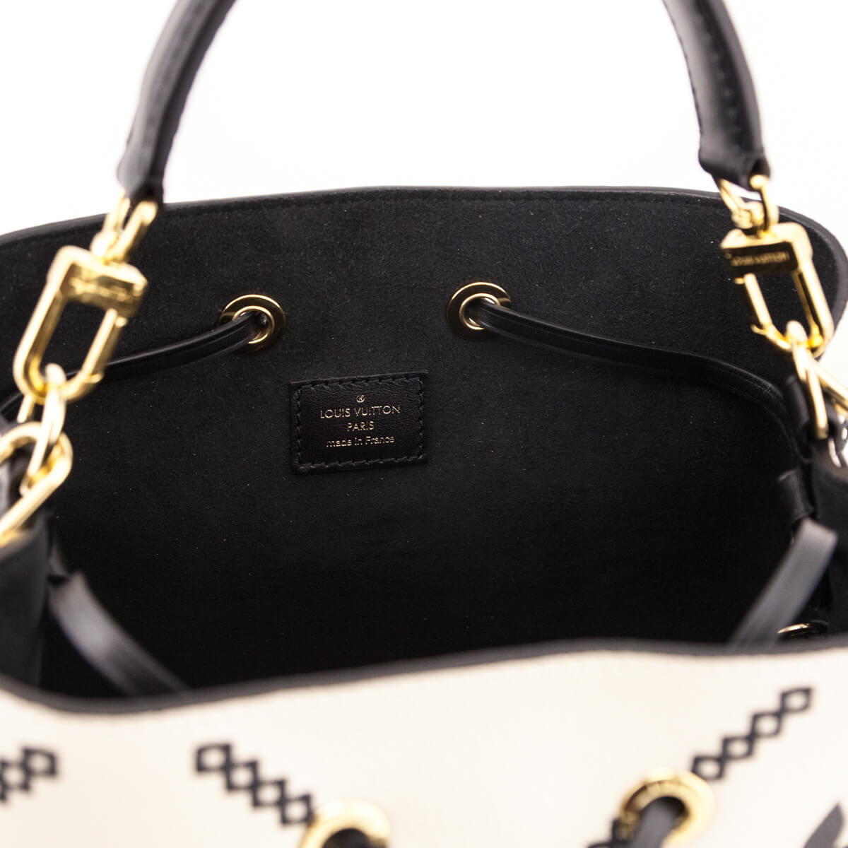 Louis Vuitton Cream & Black Empreinte Monogram Giant Broderies NeoNoe MM - Love that Bag etc - Preowned Authentic Designer Handbags & Preloved Fashions