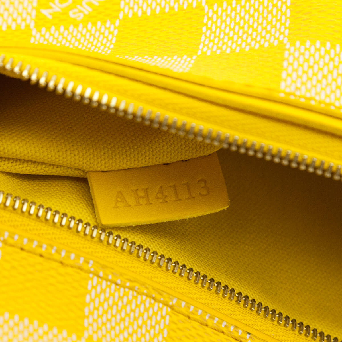 Louis Vuitton Mimosa Damier Couleurs Kit Clutch - Love that Bag etc - Preowned Authentic Designer Handbags & Preloved Fashions