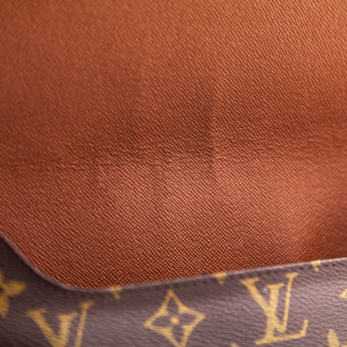 Louis Vuitton Monogram Musette Tango - Love that Bag etc - Preowned Authentic Designer Handbags & Preloved Fashions