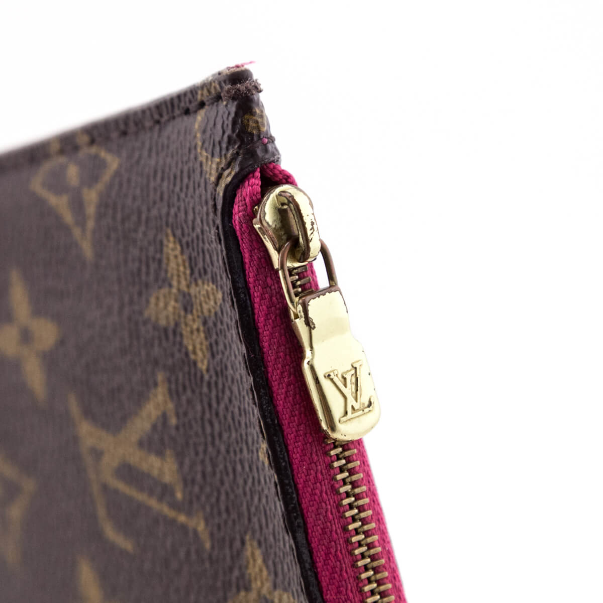 Louis Vuitton Monogram Neverfull MM Pouch - Love that Bag etc - Preowned Authentic Designer Handbags & Preloved Fashions