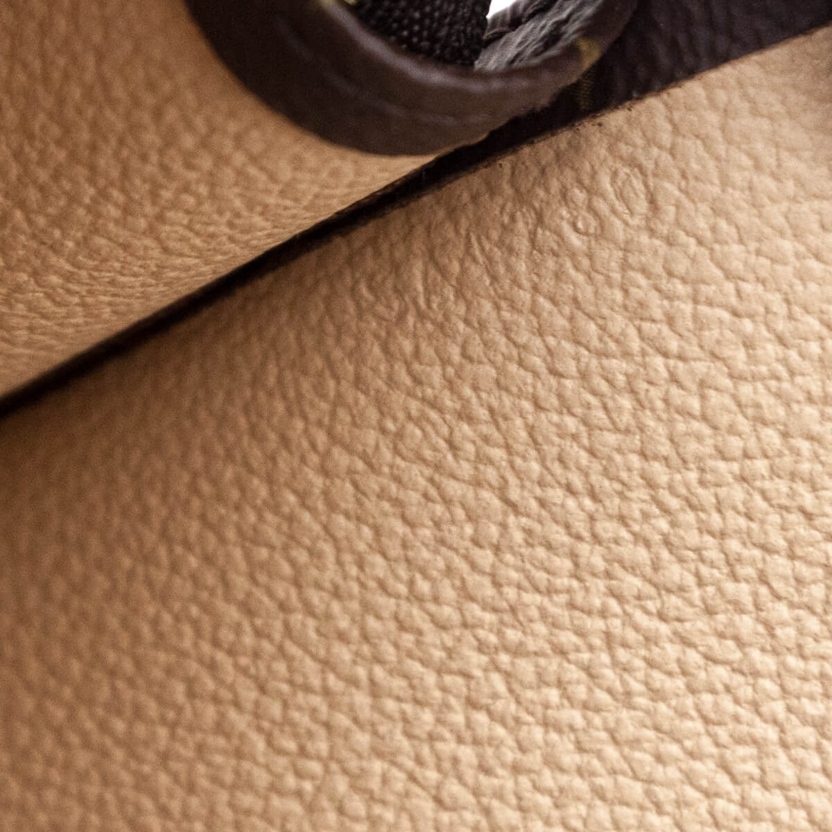 Louis Vuitton Monogram Toiletry Pouch 26 - Love that Bag etc - Preowned Authentic Designer Handbags & Preloved Fashions