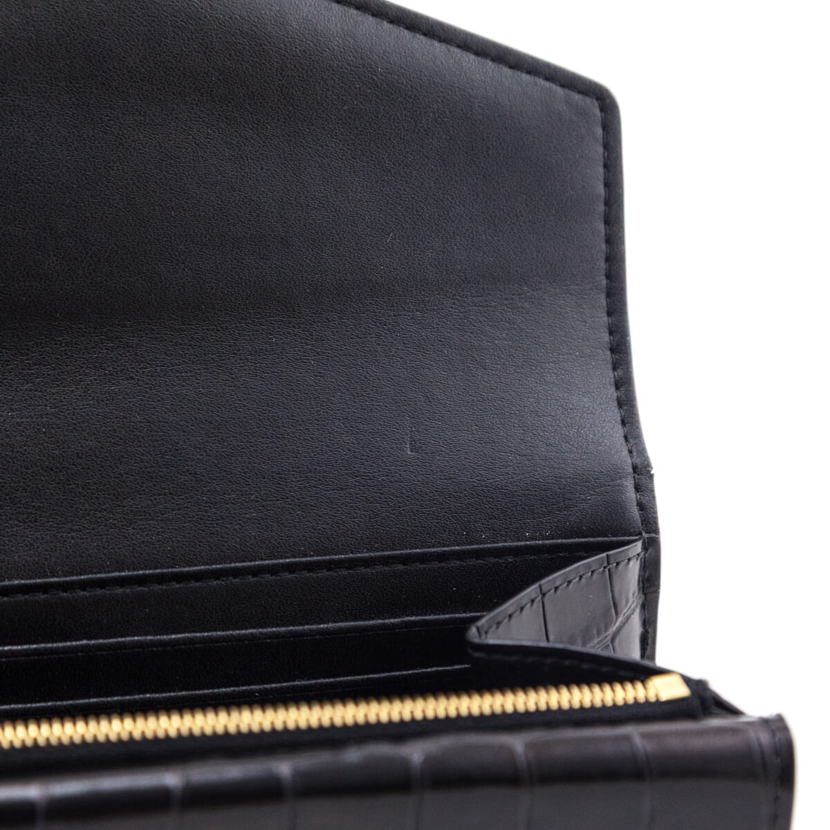 Mulberry Black Croc Embossed Glazed Leather Harlow Wallet - Love that Bag etc - Preowned Authentic Designer Handbags & Preloved Fashions