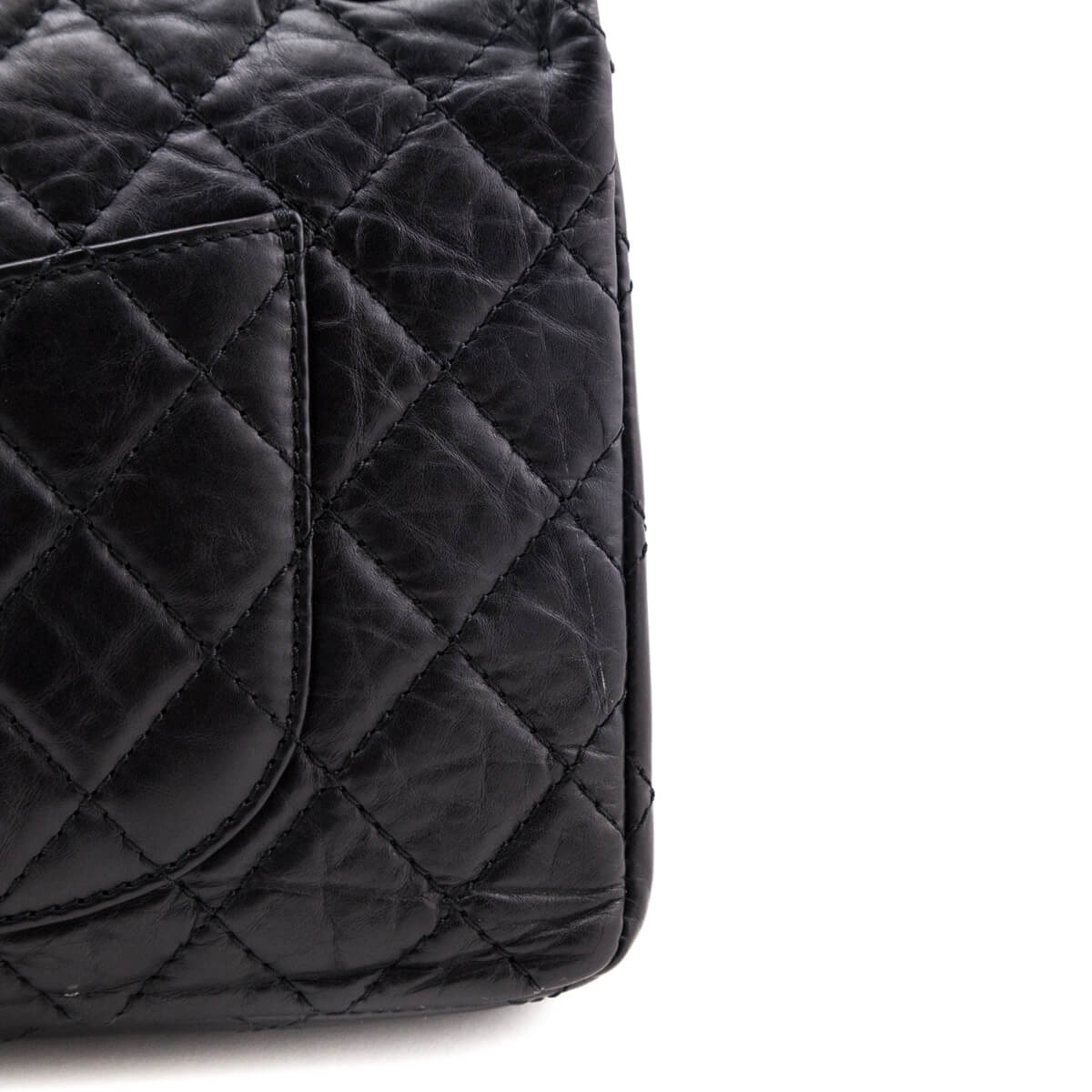 Chanel Black Quilted Aged Calfskin 2.55 Reissue 226 Flap Bag - Love that Bag etc - Preowned Authentic Designer Handbags & Preloved Fashions