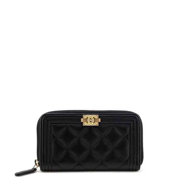 Chanel Black Quilted Lambskin Boy Zip-Around Wallet Q6A3LS0FKB003