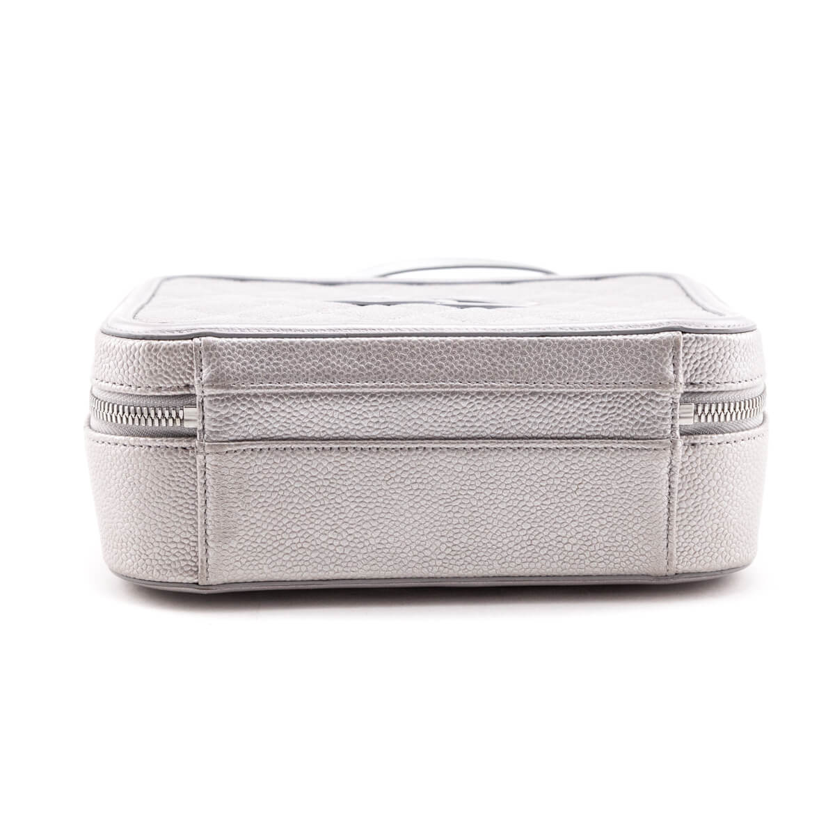 Chanel Metallic Silver Caviar Quilted Medium CC Filigree Vanity Case - Love that Bag etc - Preowned Authentic Designer Handbags & Preloved Fashions