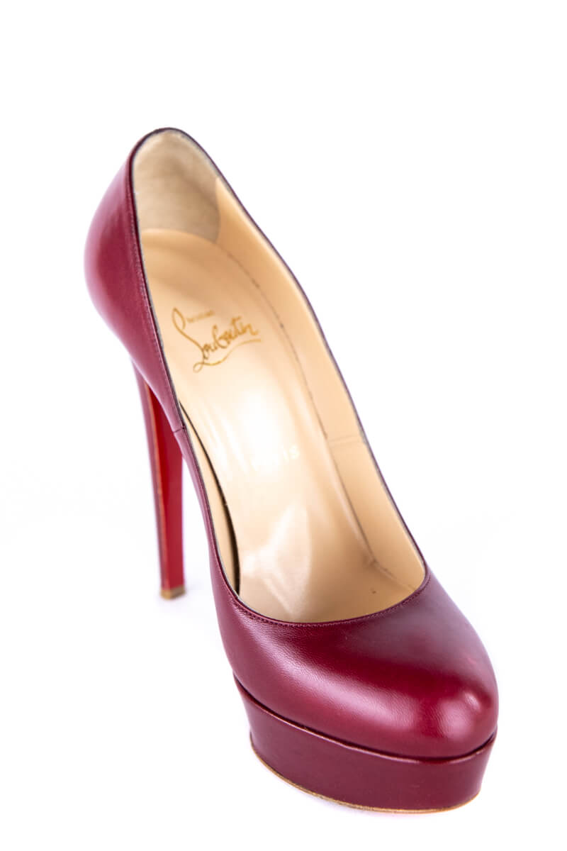Christian Louboutin Red Leather Round-Toe Pumps Size 7.5 | EU 37.5 - Love that Bag etc - Preowned Authentic Designer Handbags & Preloved Fashions