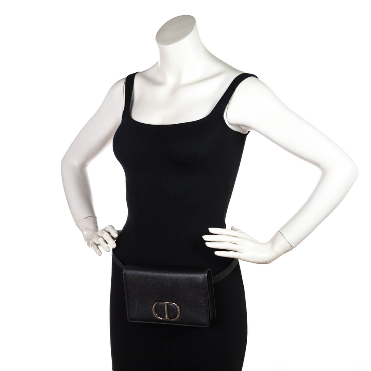 Dior Black Grained Calfskin 2-in-1 30 Montaigne Pouch - Love that Bag etc - Preowned Authentic Designer Handbags & Preloved Fashions