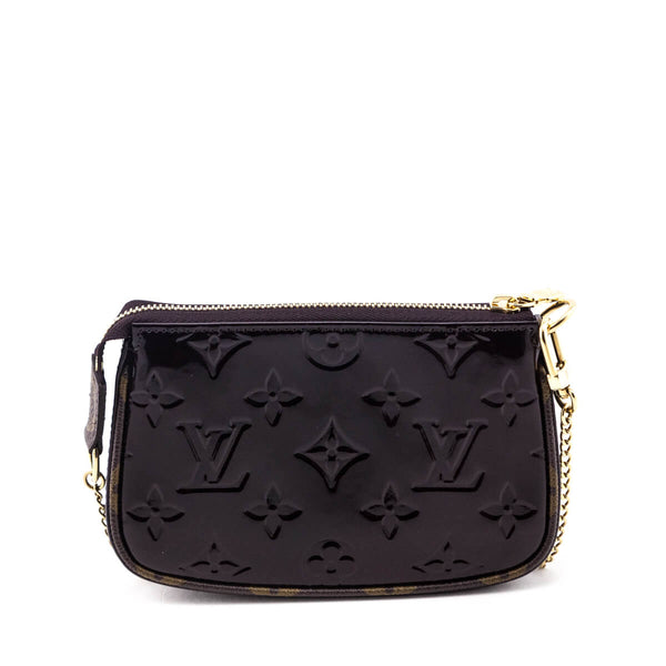 Authentic Louis Vuitton Amarante Monogram Vernis Leather Pochette Shou –  Paris Station Shop
