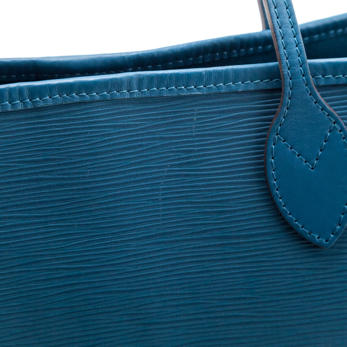 Louis Vuitton Cyan Epi Neverfull MM - Love that Bag etc - Preowned Authentic Designer Handbags & Preloved Fashions