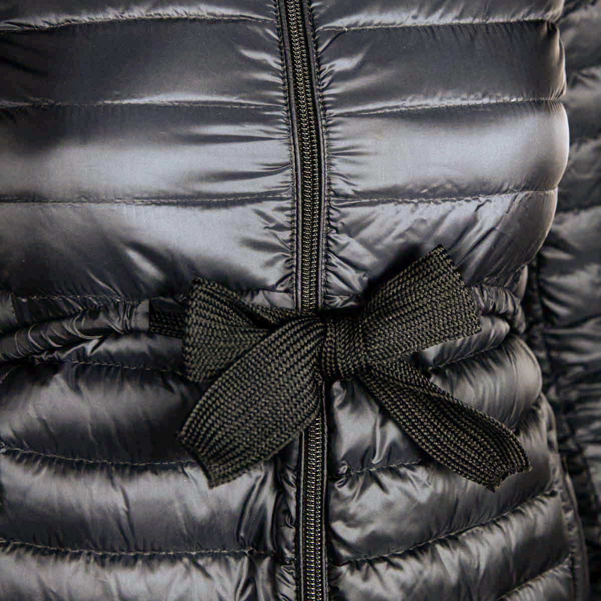 Moncler Black Mink Trimmed Barbel Down Quilted Coat Size XXS | 00 - Love that Bag etc - Preowned Authentic Designer Handbags & Preloved Fashions