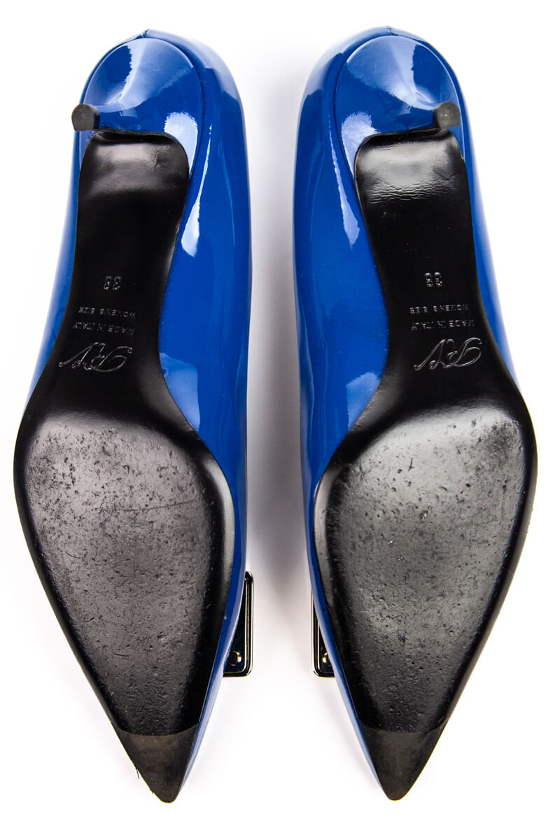 Roger Vivier Blue Patent Leather Kitten Heels Size US 8 | IT 38 - Love that Bag etc - Preowned Authentic Designer Handbags & Preloved Fashions