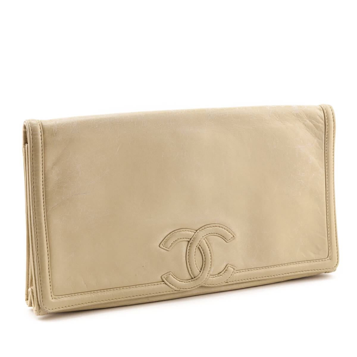 Chanel Beige Lambskin Vintage CC Clutch - Love that Bag etc - Preowned Authentic Designer Handbags & Preloved Fashions