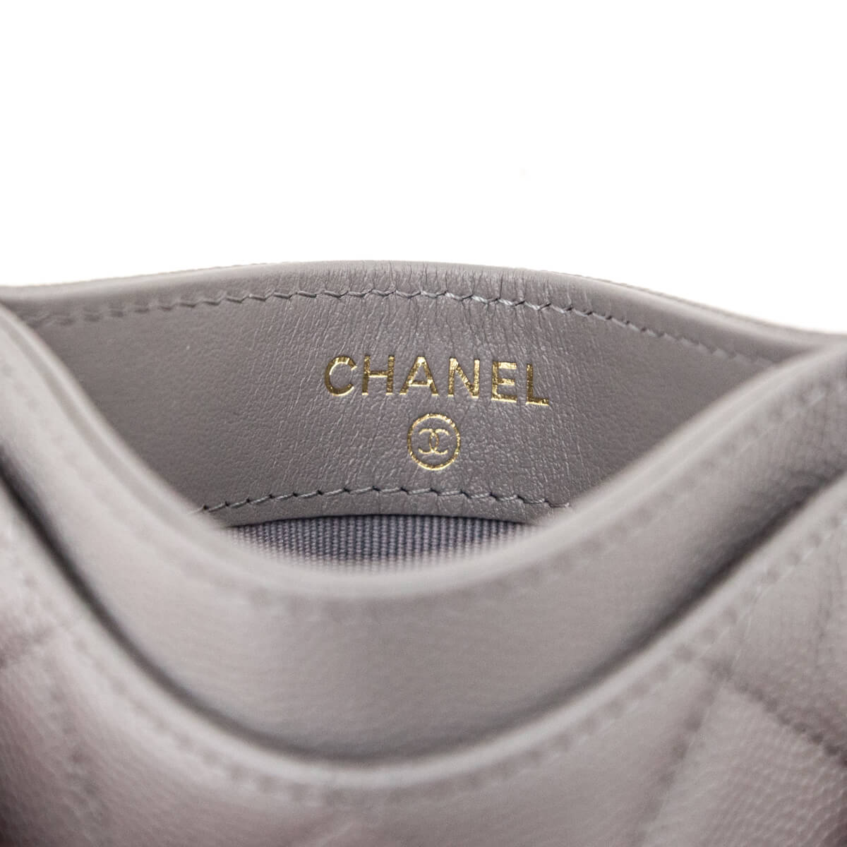 Chanel Grey Caviar Quilted Card Holder - Love that Bag etc - Preowned Authentic Designer Handbags & Preloved Fashions