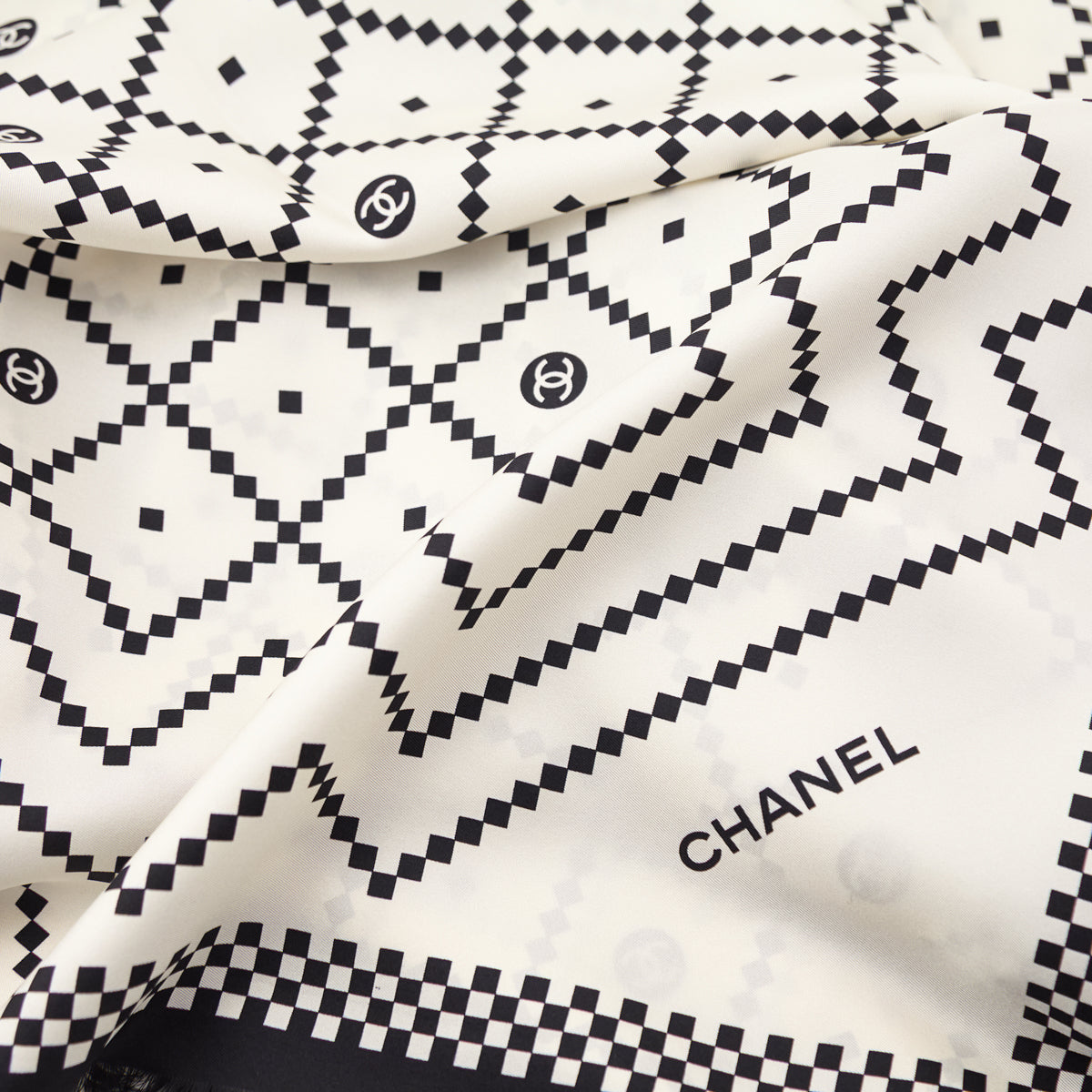 Chanel Ivory & White Geometric 2019 Silk Stole - Love that Bag etc - Preowned Authentic Designer Handbags & Preloved Fashions