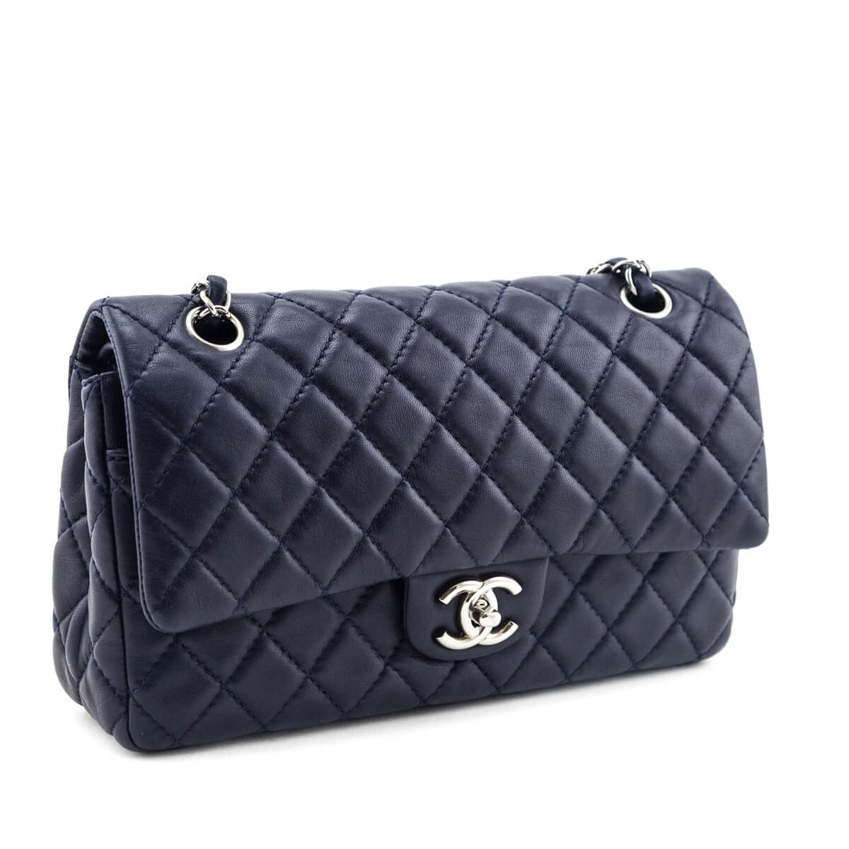 ChanelNavyQuiltedLambskinMediumSoftDoubleFlapBag-2.jpg