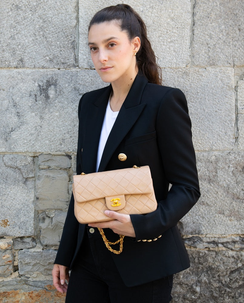 DavidLTBAu25_Chanelbeige1-2-2.jpg