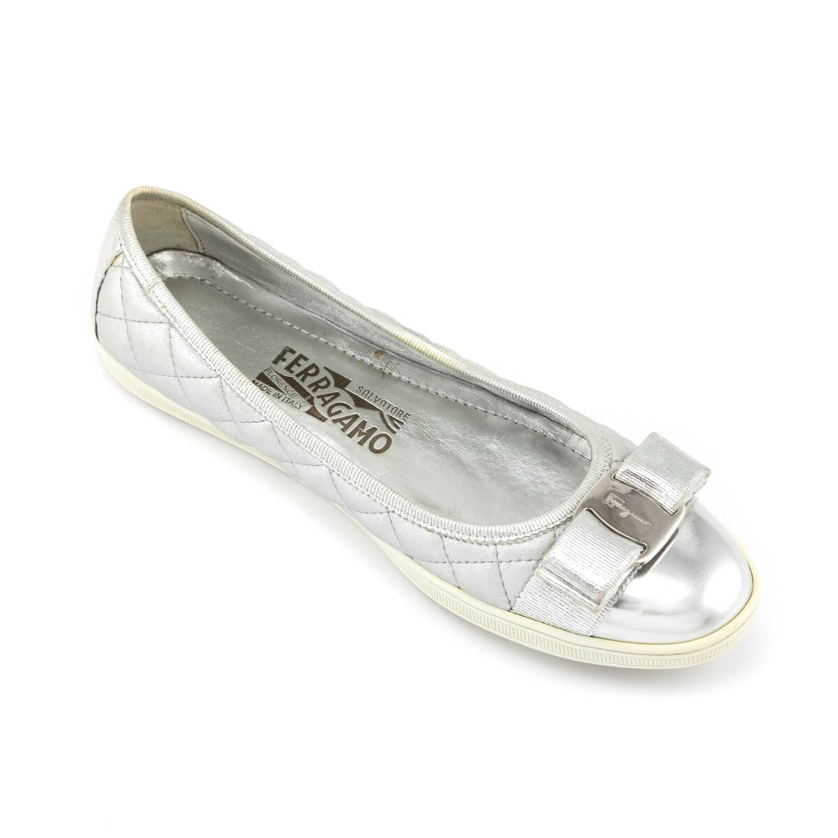 Ferragamo Silver Quilted Vara Bow Ballet Flats Size US 7 | IT 37 - Love that Bag etc - Preowned Authentic Designer Handbags & Preloved Fashions