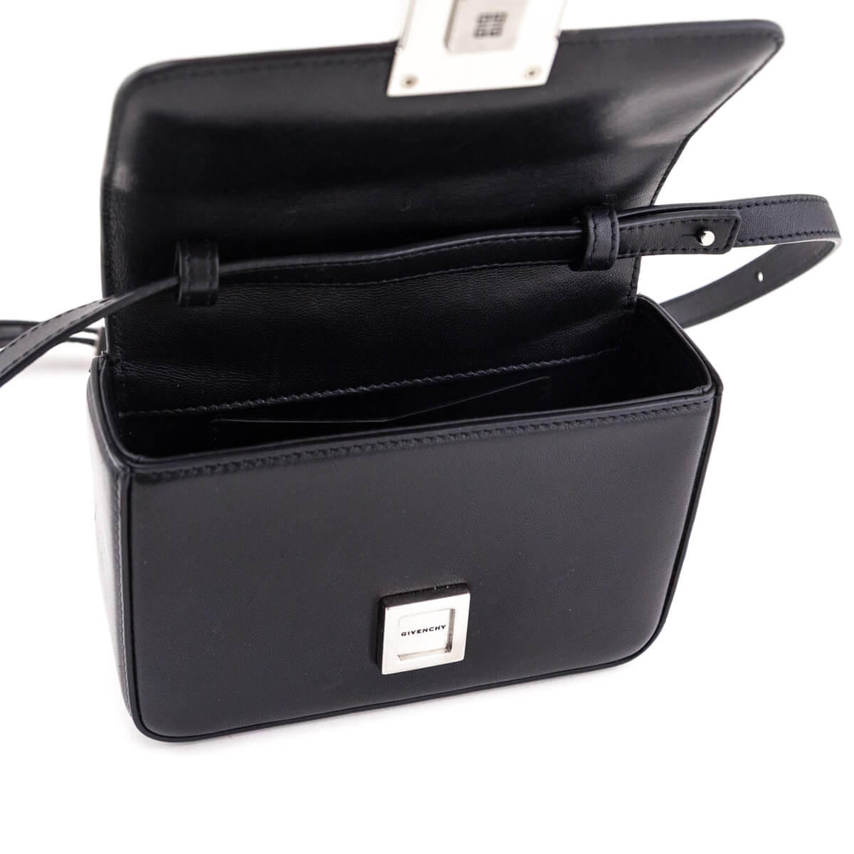 Givenchy Black Lambskin Quilted Small 4G Crossbody - Love that Bag etc - Preowned Authentic Designer Handbags & Preloved Fashions