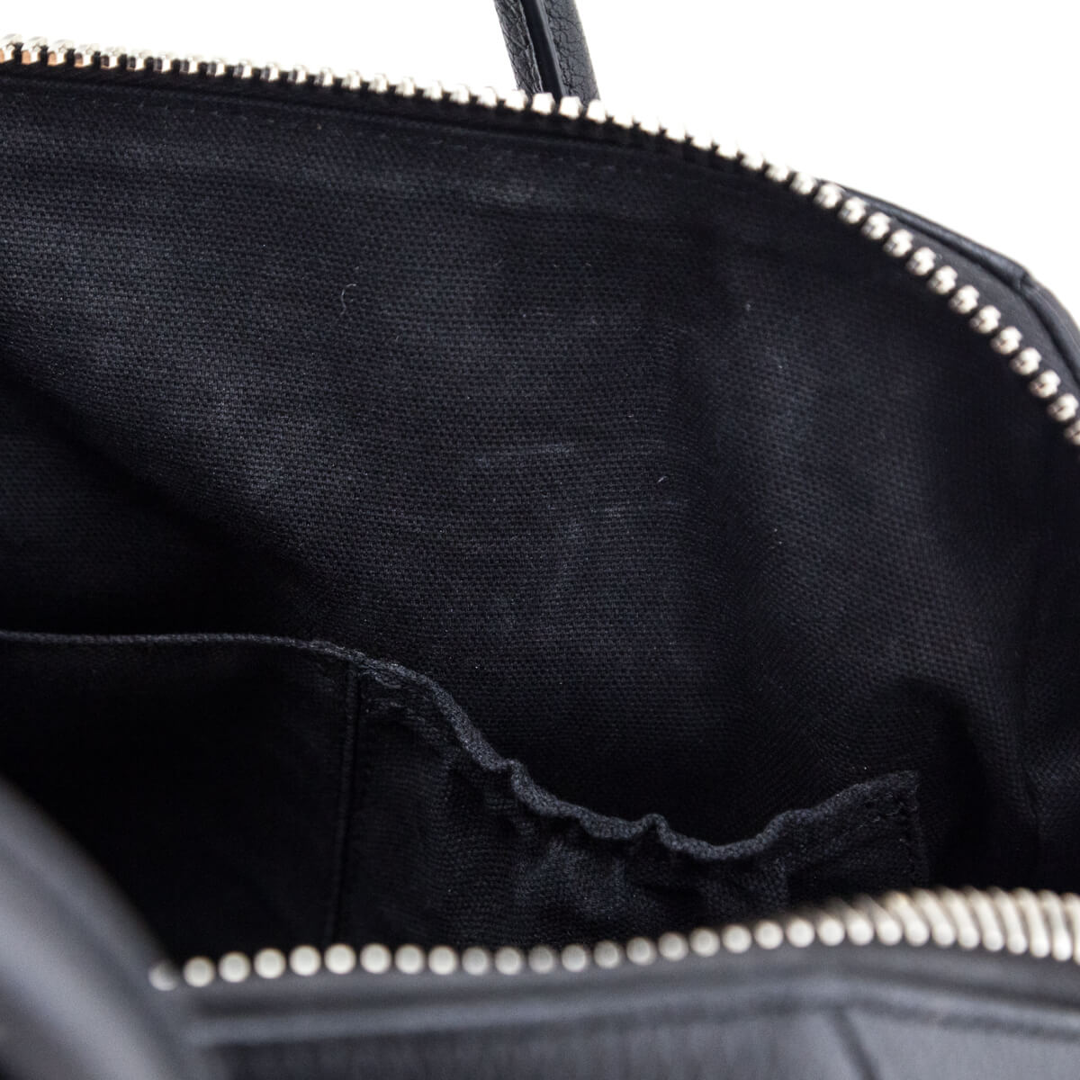 Givenchy Black Sugar Goatskin Medium Antigona Bag - Love that Bag etc - Preowned Authentic Designer Handbags & Preloved Fashions