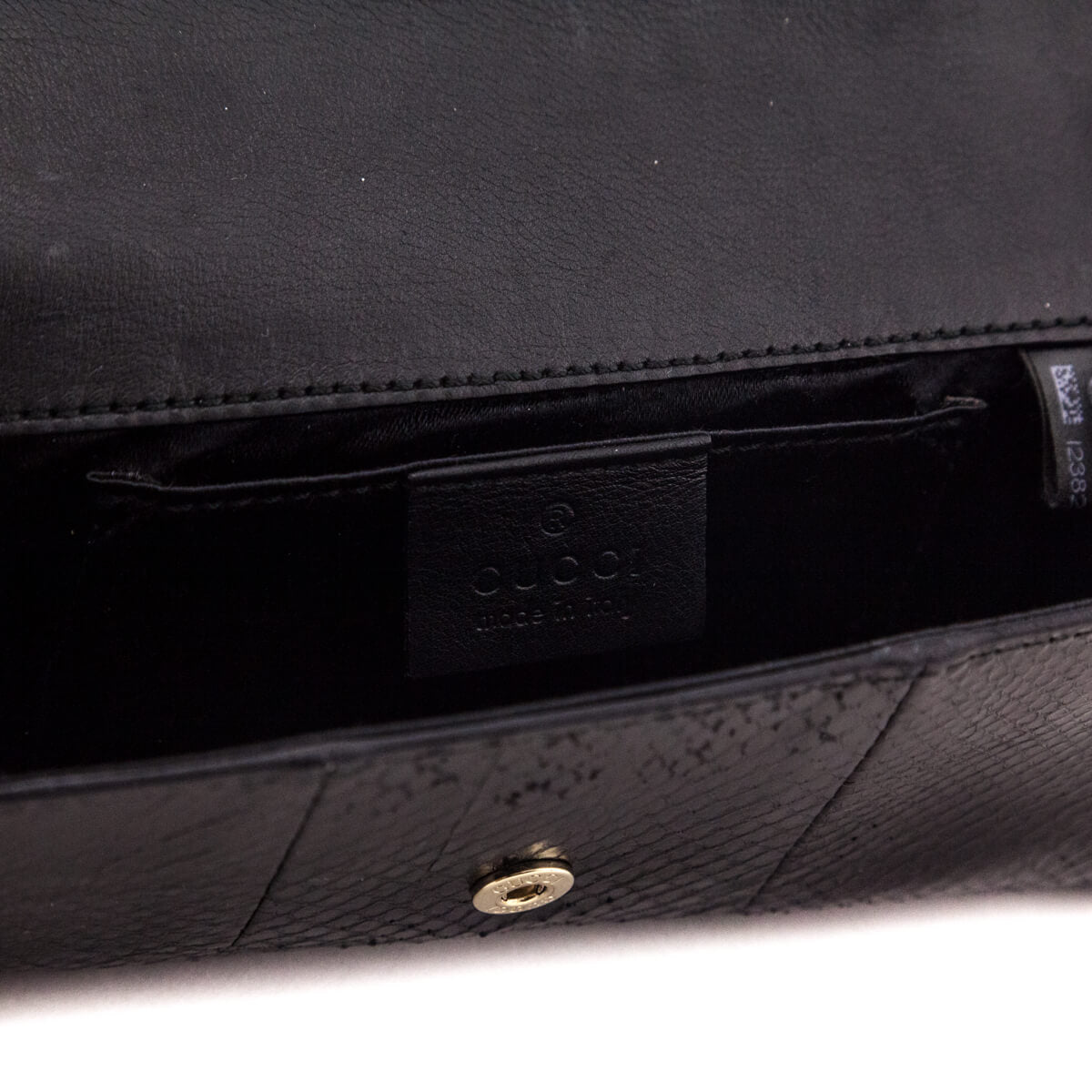 Gucci Black Python Padlock Clutch - Love that Bag etc - Preowned Authentic Designer Handbags & Preloved Fashions
