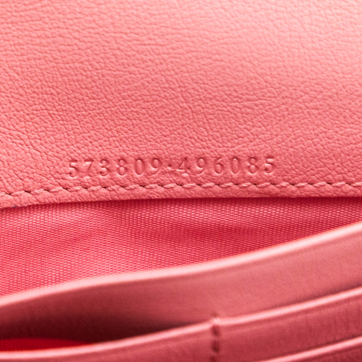 Gucci New Cherry & Wild Rose Matelasse Diagonal Torchon GG Marmont Continental Wallet