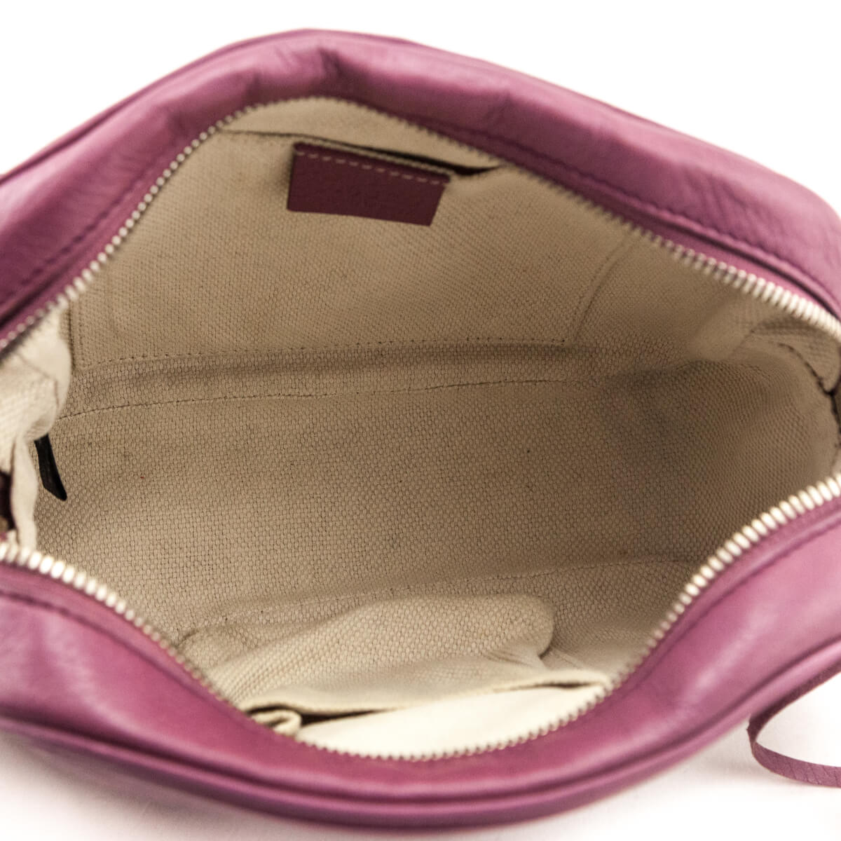 Gucci Peonia Pebbled Calfskin Soho Disco Crossbody - Love that Bag etc - Preowned Authentic Designer Handbags & Preloved Fashions