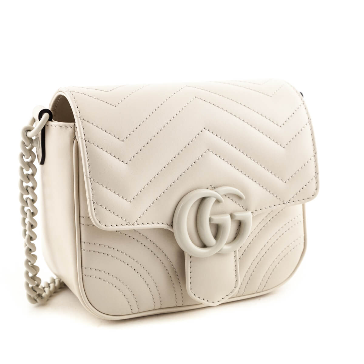 Gucci White Calfskin Matelasse Monochrome GG Marmont Bag - Love that Bag etc - Preowned Authentic Designer Handbags & Preloved Fashions