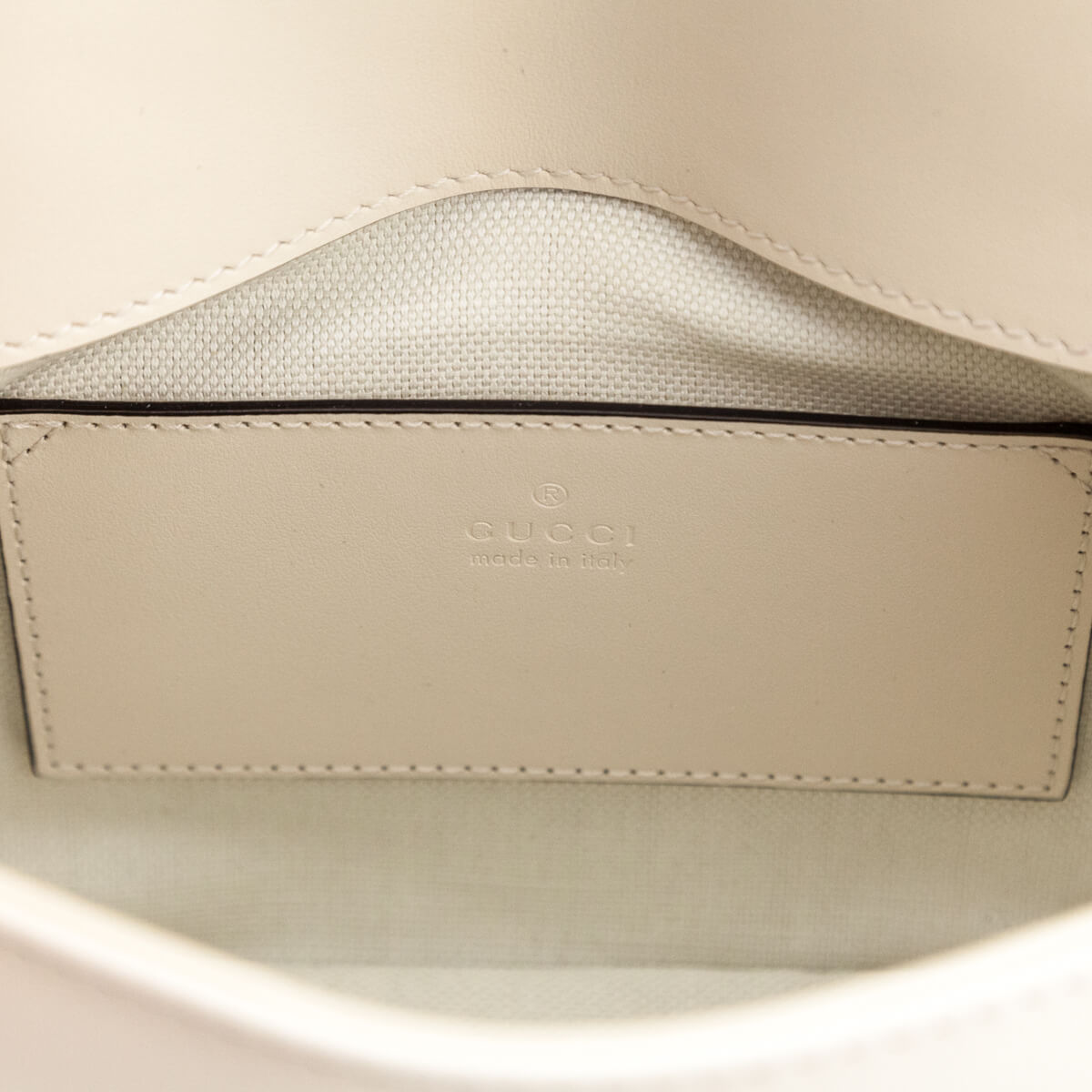 Gucci White Calfskin Matelasse Monochrome GG Marmont Bag - Love that Bag etc - Preowned Authentic Designer Handbags & Preloved Fashions