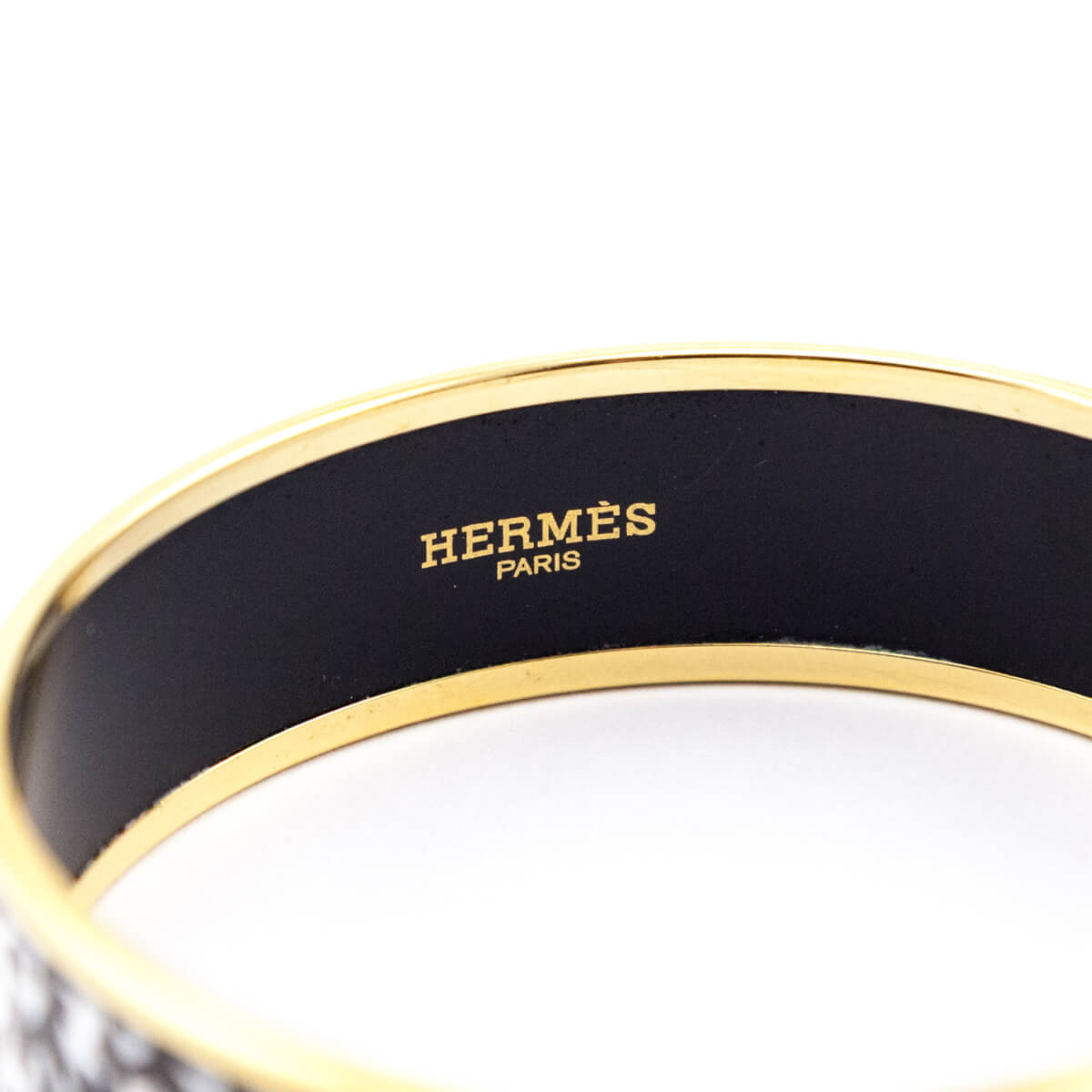 Hermes Black & White Enamel Wide Balcons du Guadalquivir Bracelet - Love that Bag etc - Preowned Authentic Designer Handbags & Preloved Fashions
