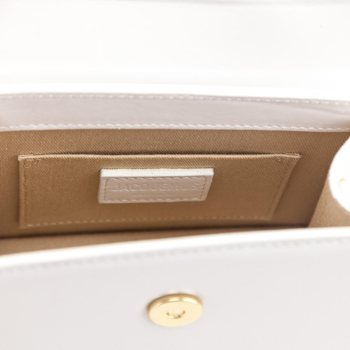 Jacquemus White Smooth Calfskin Le Chiquito Moyen - Love that Bag etc - Preowned Authentic Designer Handbags & Preloved Fashions