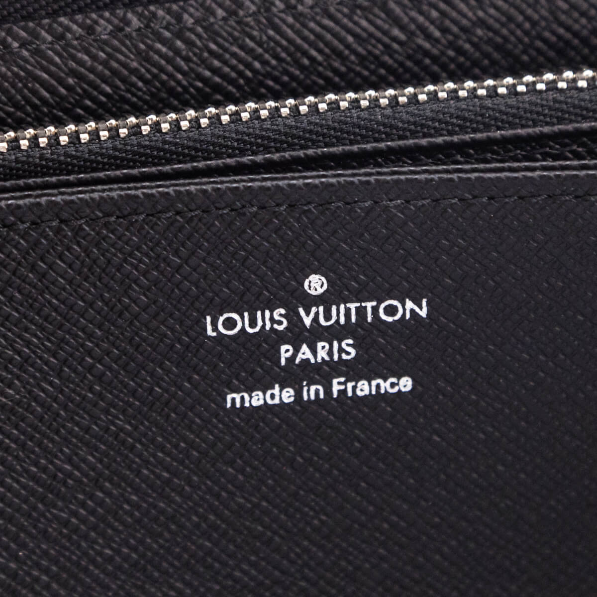 Louis Vuitton Black Epi Zippy Wallet - Love that Bag etc - Preowned Authentic Designer Handbags & Preloved Fashions
