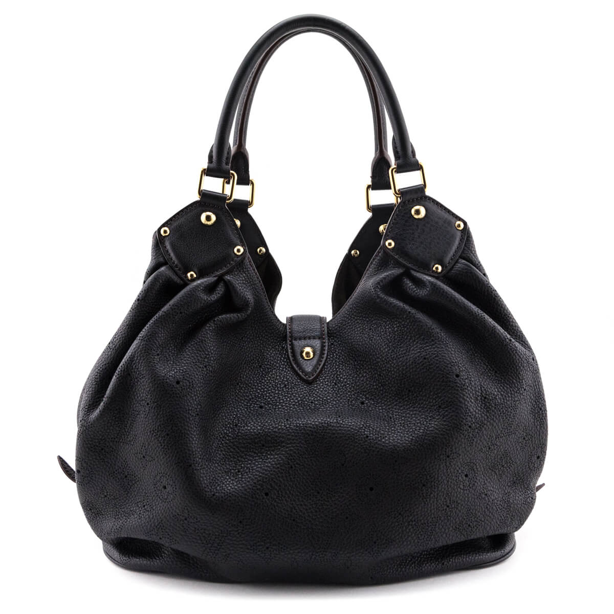 WE'RE IN LOVE!!!!!!! Previously owned Louis Vuitton Mahina hobo in