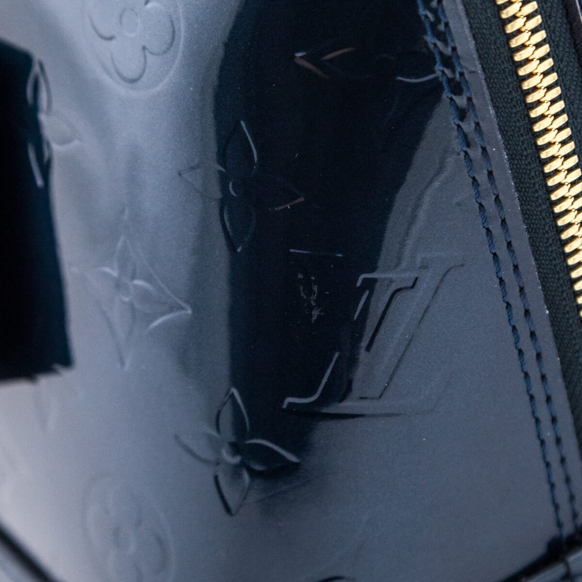 Louis Vuitton 2013 Navy Vernis 'Alma' PM Top Handle – Mine & Yours