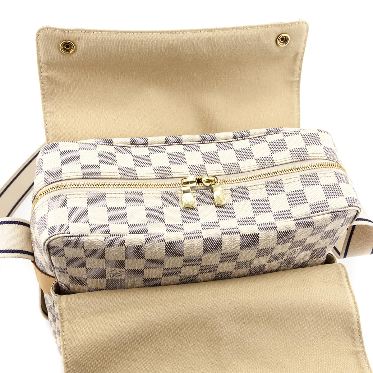 Louis Vuitton Louis Vuitton Damier Ebene Bags & Snap Handbags for Women, Authenticity Guaranteed