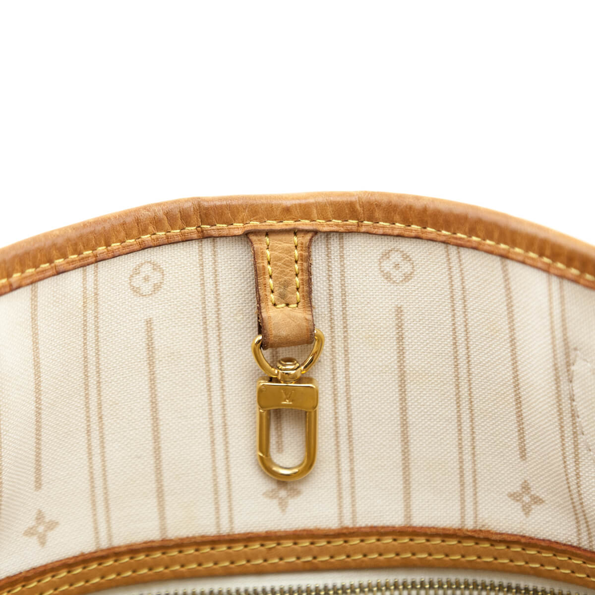 Louis Vuitton Speedy 30 Bag in Monogram 2011 For Sale at 1stDibs