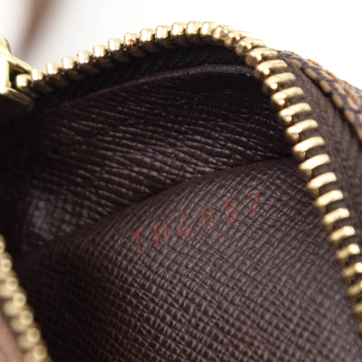 Louis Vuitton Damier Ebene Amazone - Love that Bag etc - Preowned Authentic Designer Handbags & Preloved Fashions