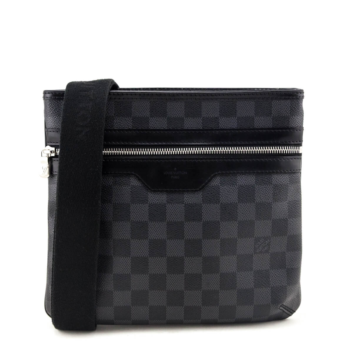 LouisVuittonDamierGraphiteThomasMessengerBag-1.jpg