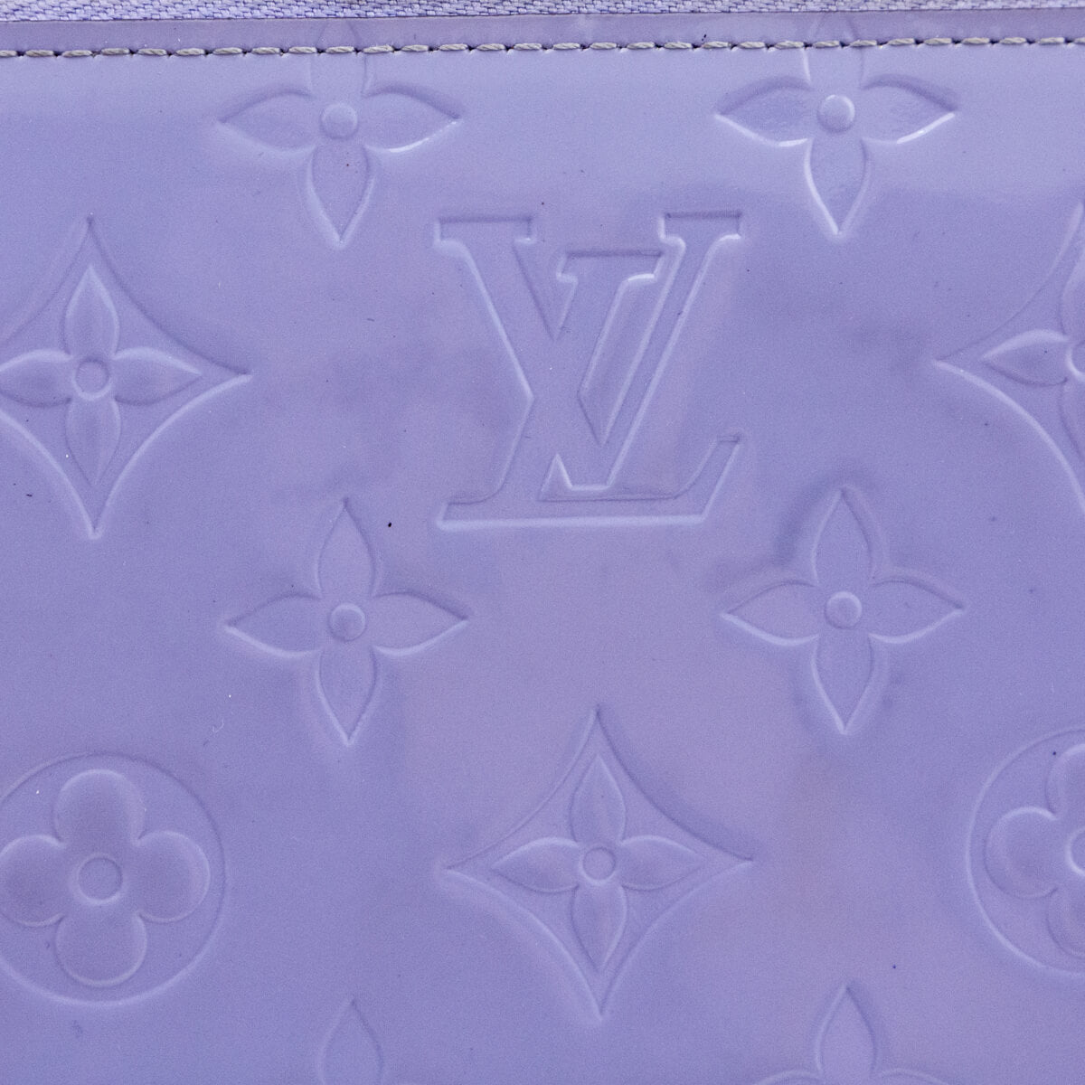 Louis Vuitton Lilac Monogram Vernis Zippy Wallet - Love that Bag etc - Preowned Authentic Designer Handbags & Preloved Fashions