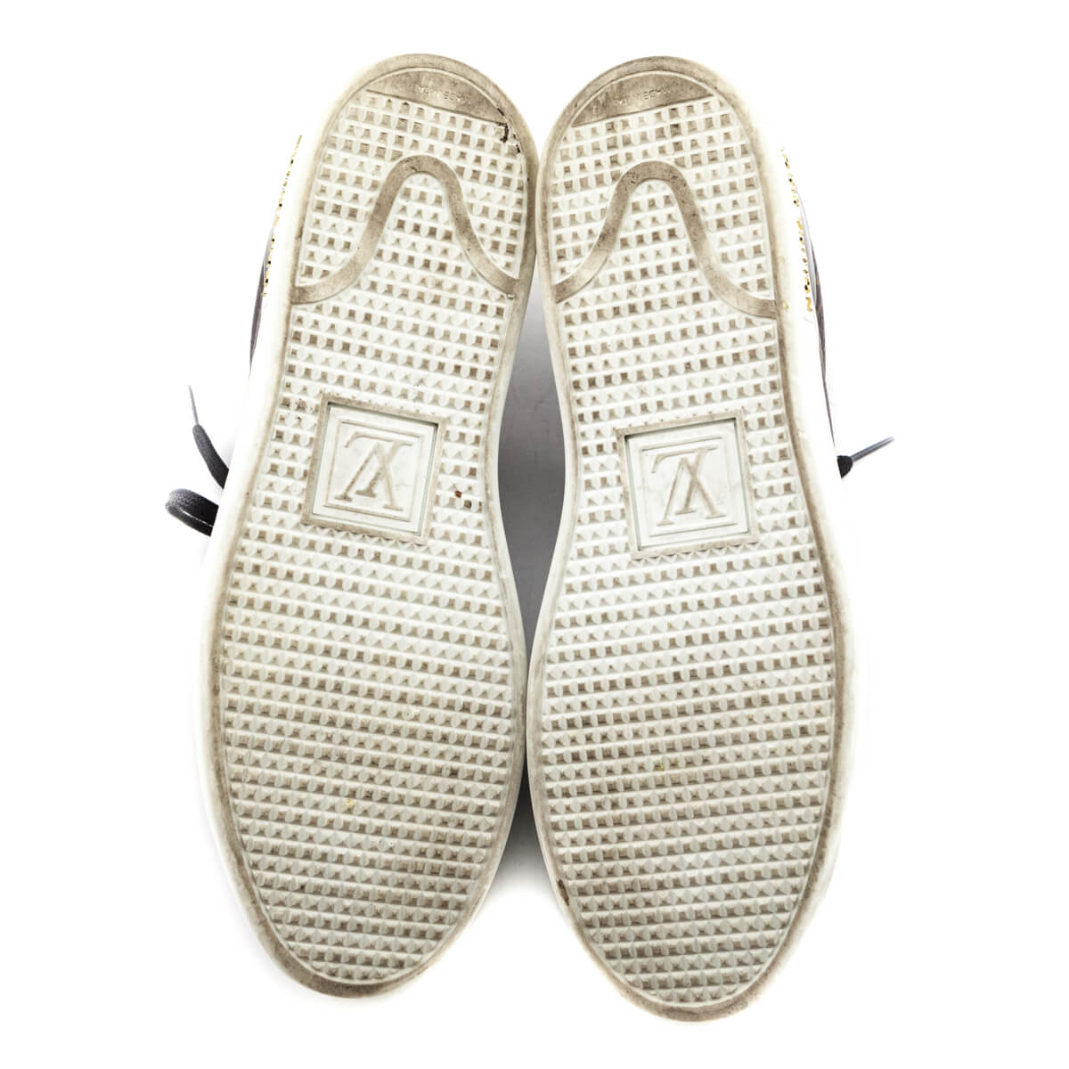 Louis Vuitton Monogram Front Row Sneakers Size US 8 | EU 38 - Love that Bag etc - Preowned Authentic Designer Handbags & Preloved Fashions