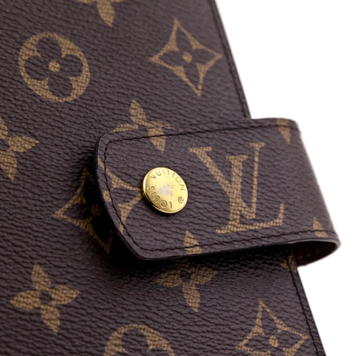 Louis Vuitton Monogram Large Ring Agenda Cover - Love that Bag etc - Preowned Authentic Designer Handbags & Preloved Fashions